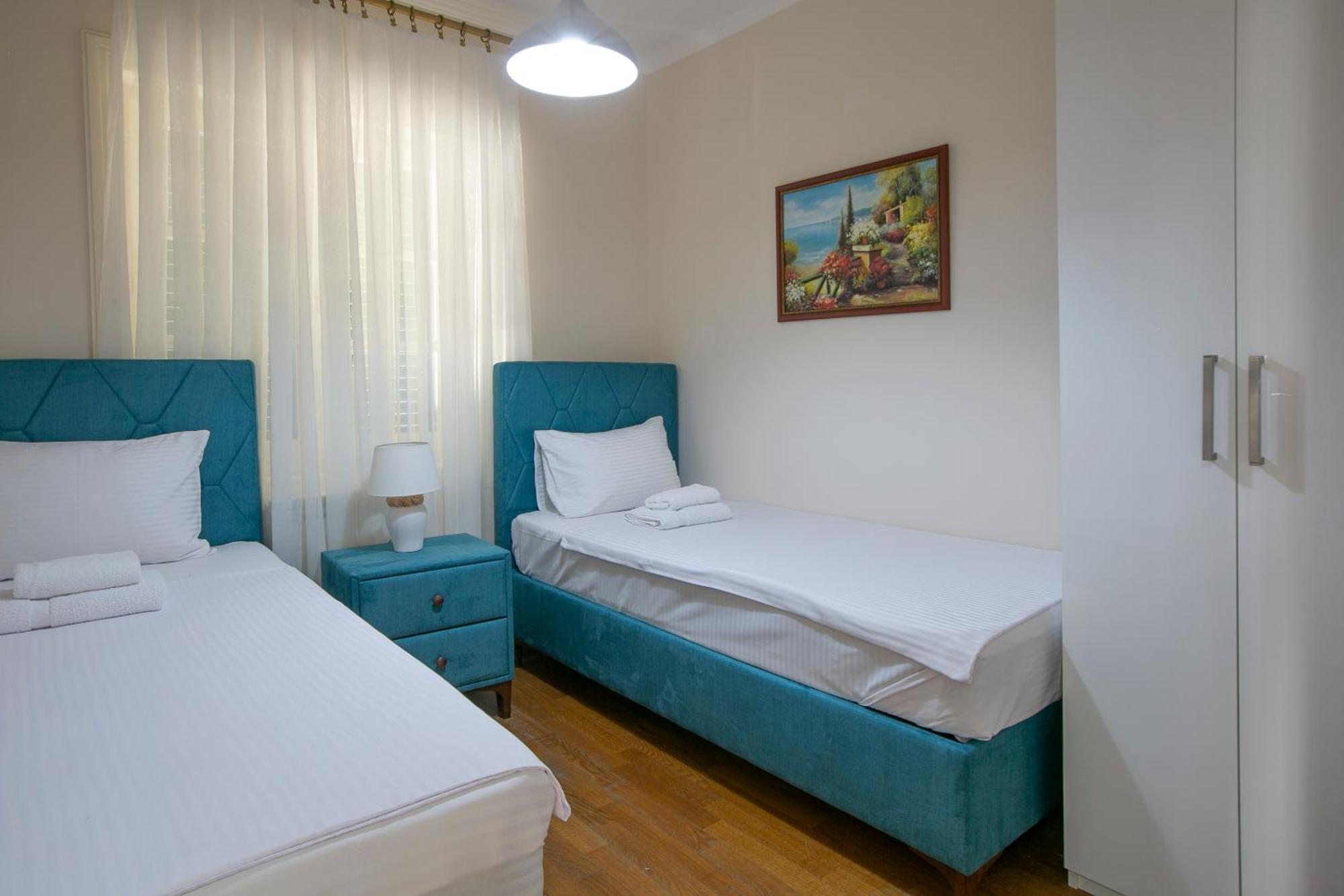 Montesan Luxury Apartment Beach Front Свети-Стефан Экстерьер фото