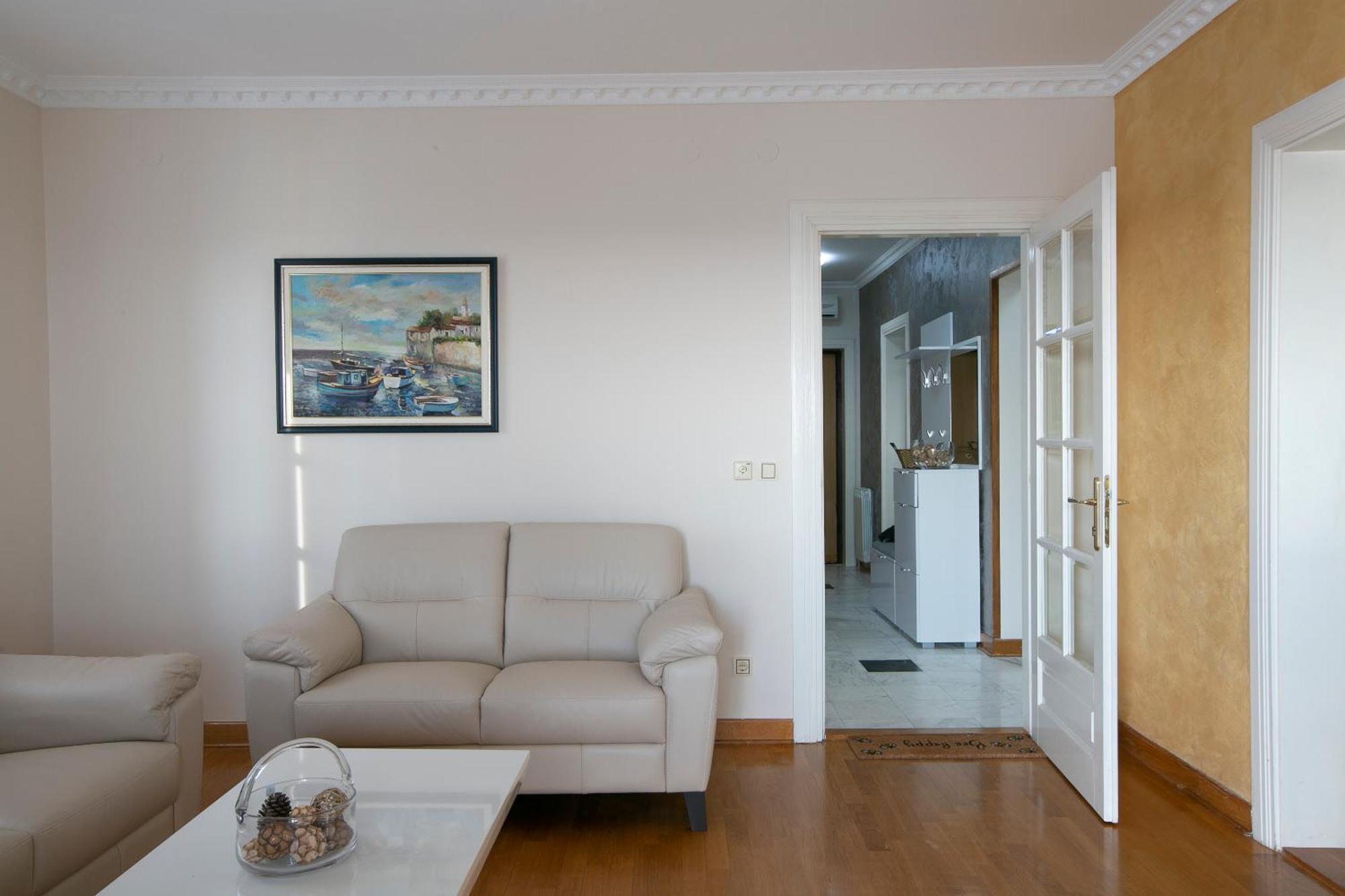 Montesan Luxury Apartment Beach Front Свети-Стефан Экстерьер фото